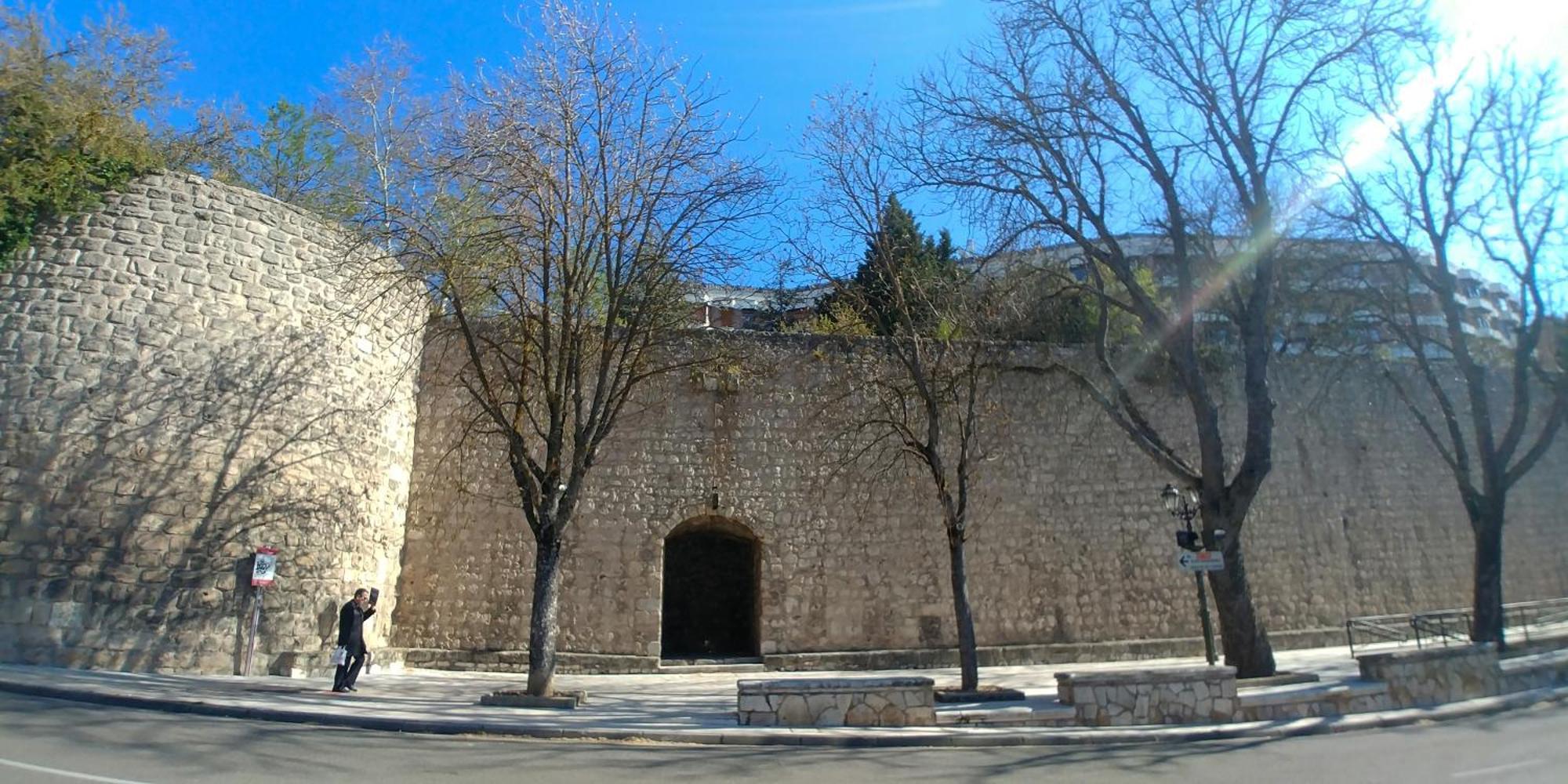 Apartment La Muralla Burgo